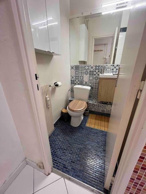 Studio Situe A 5 Min Du Chateau De Versailles Et Stationnement Gratuit Esterno foto
